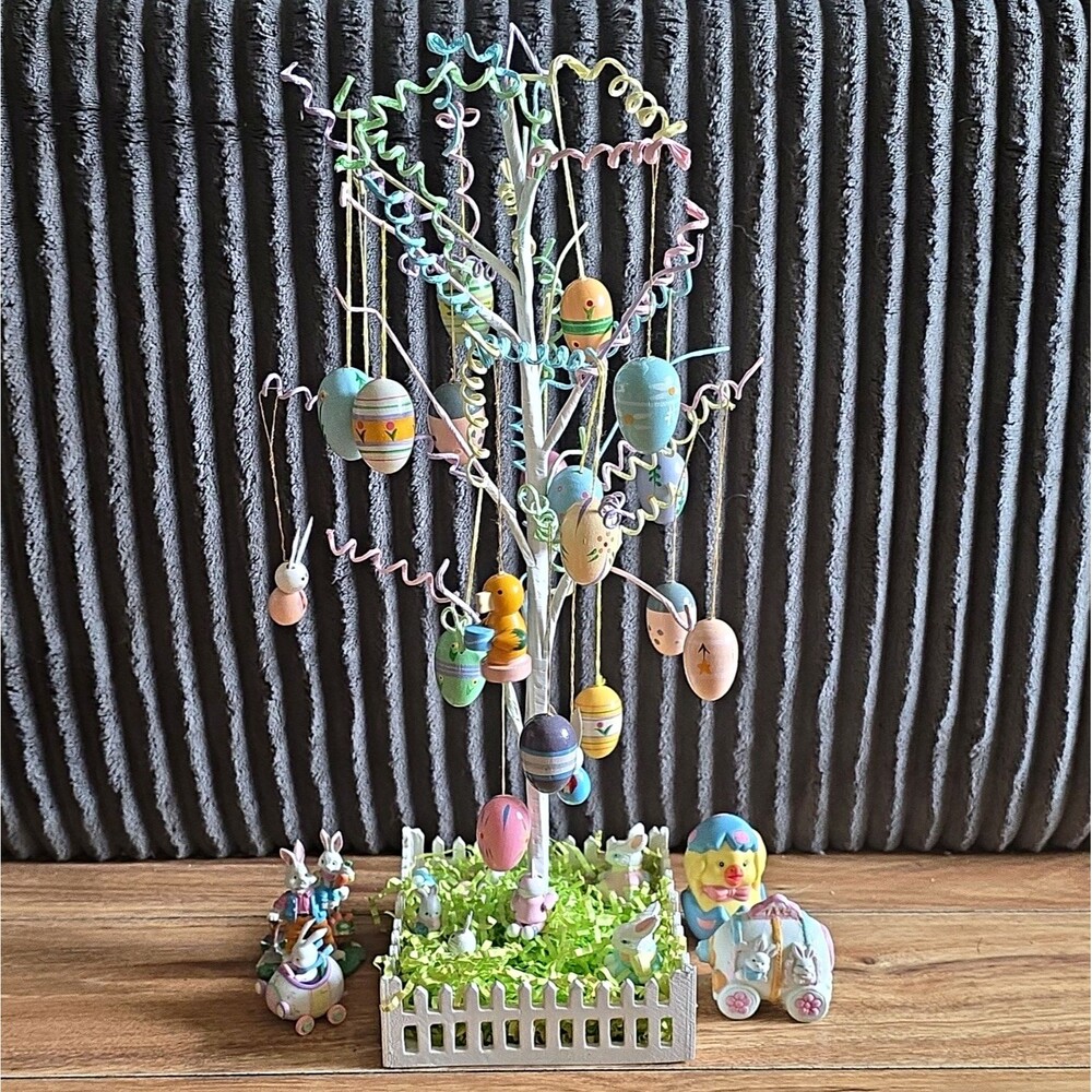 Easter Wood Tree Ornament Multicolor Hanging Decor w/ Bunnies & Rabbits